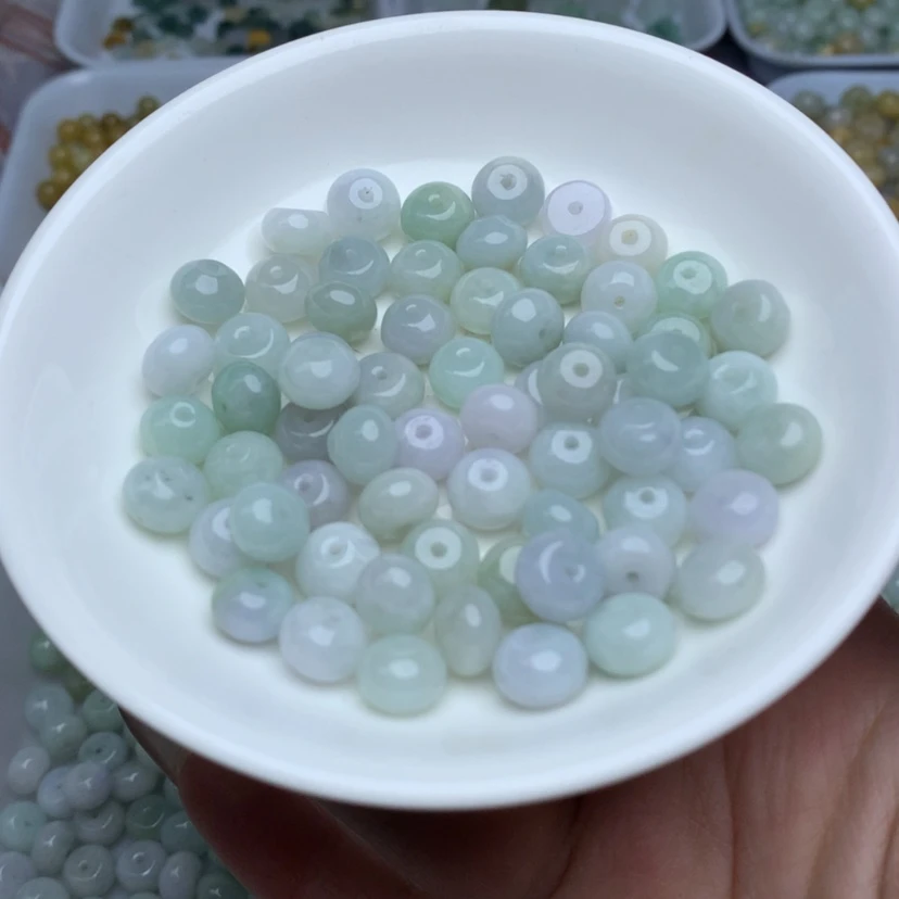 【闪购商品】翡翠手链未镶嵌卡6乘9冰绿白鼓珠40颗