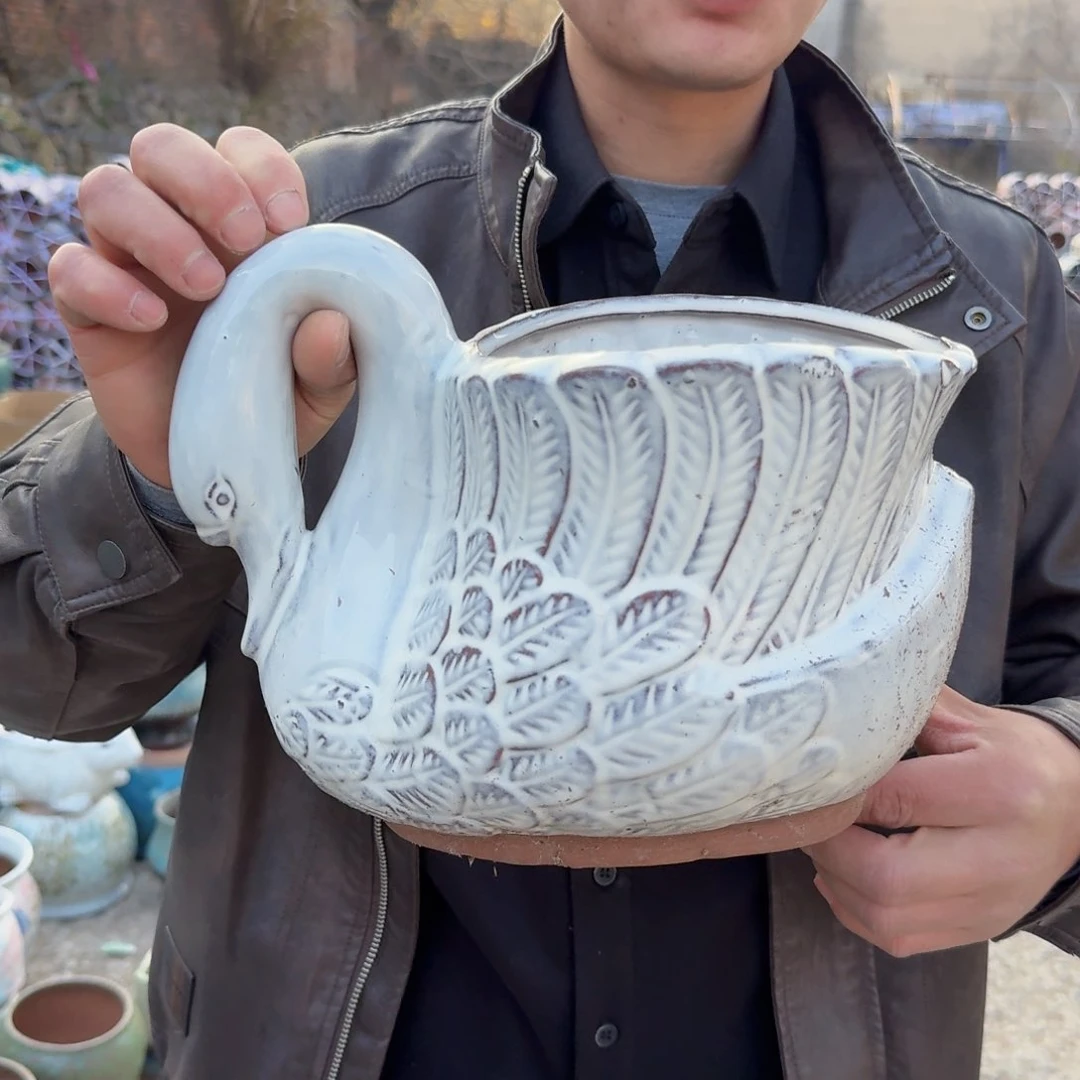 紫砂花盆鹅白色一个一个！！！