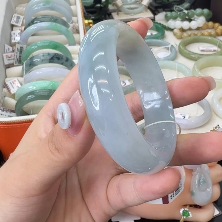 翡翠未镶嵌手镯（序号14）点菜看细节