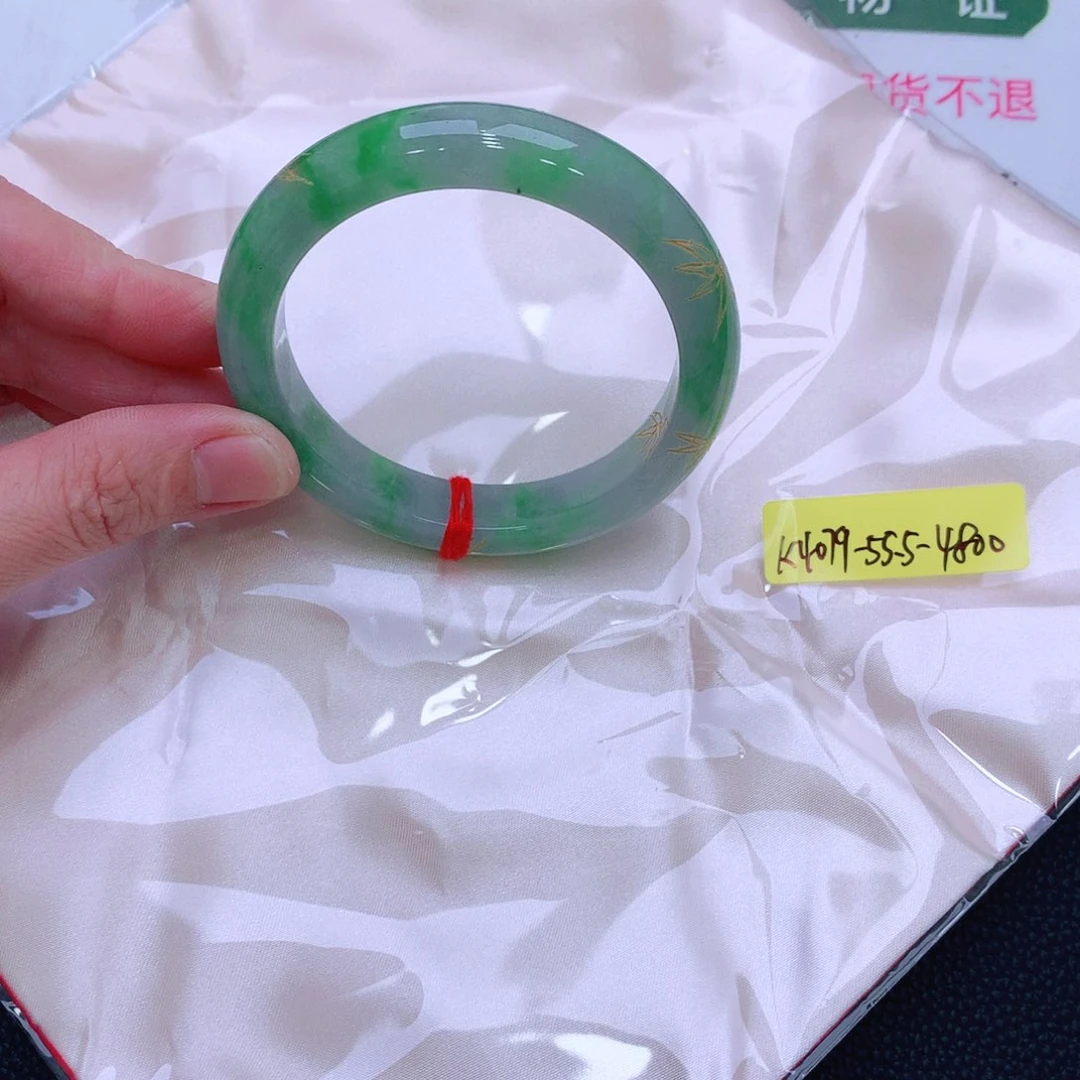未镶嵌手镯翡翠缅甸翡翠手镯