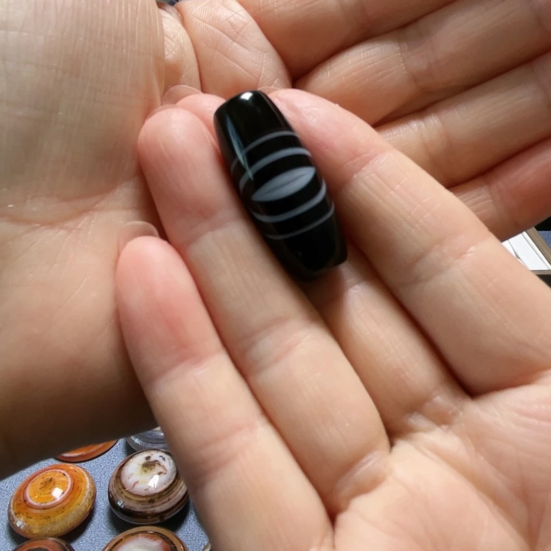 吊坠玛瑙未镶嵌驭*玛瑙桶珠