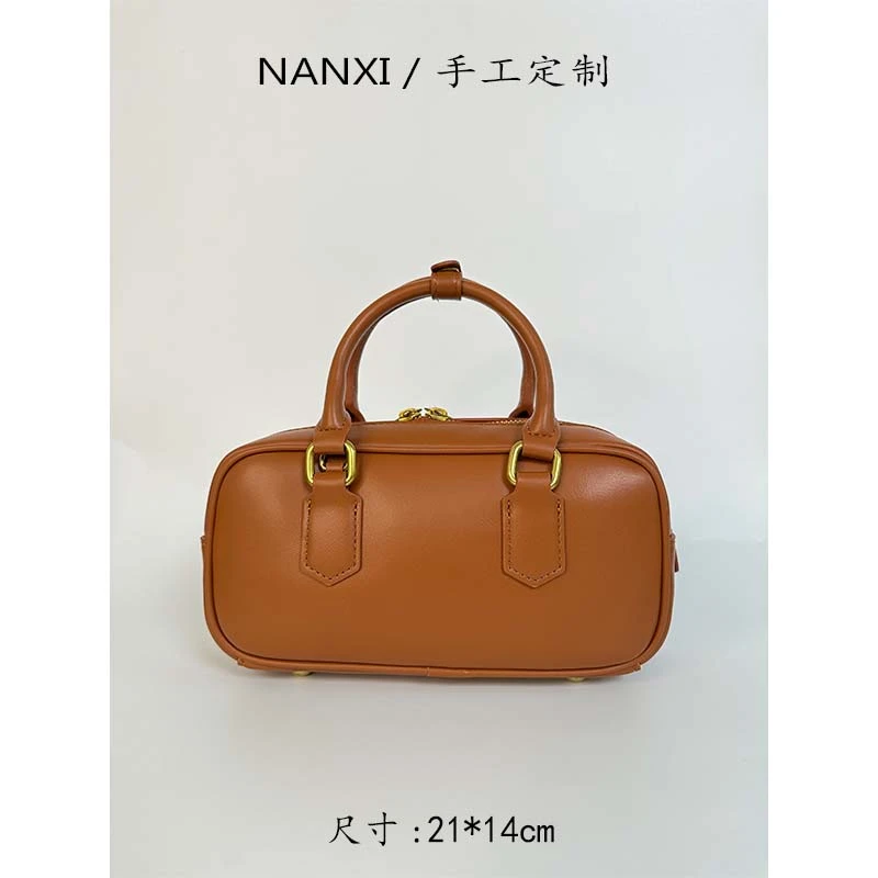 qq·高定轻奢复古保龄球包 女士手提单肩包123