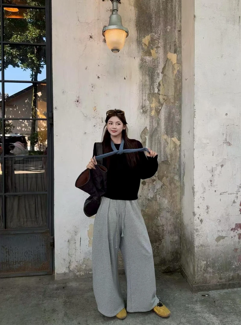 时尚百搭休闲圆领长袖毛衣T恤上衣女搭宽松修身阔腿裤子两件套装