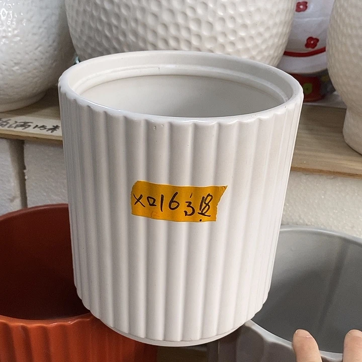 摆件陶陶盆有孔 瑕疵介意勿拍