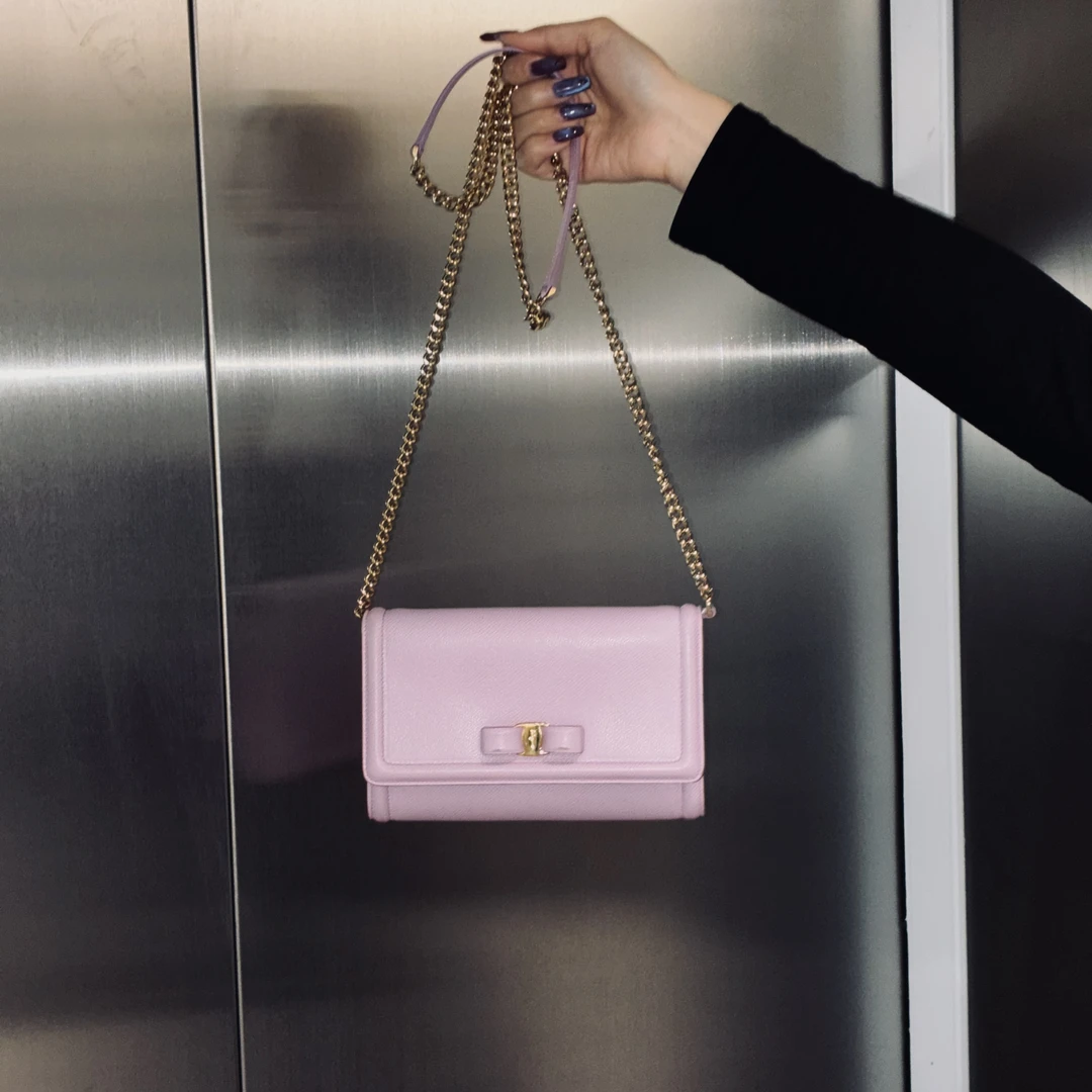 95新 FERRAGAMO/菲拉格慕 斜挎包