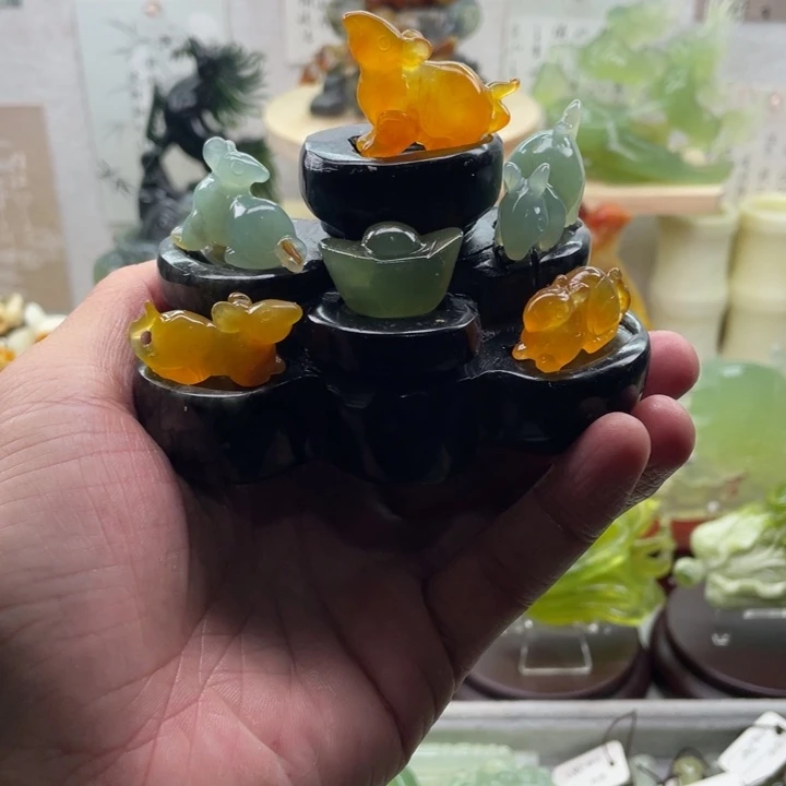 蛇纹石玉未镶嵌四大名玉手把