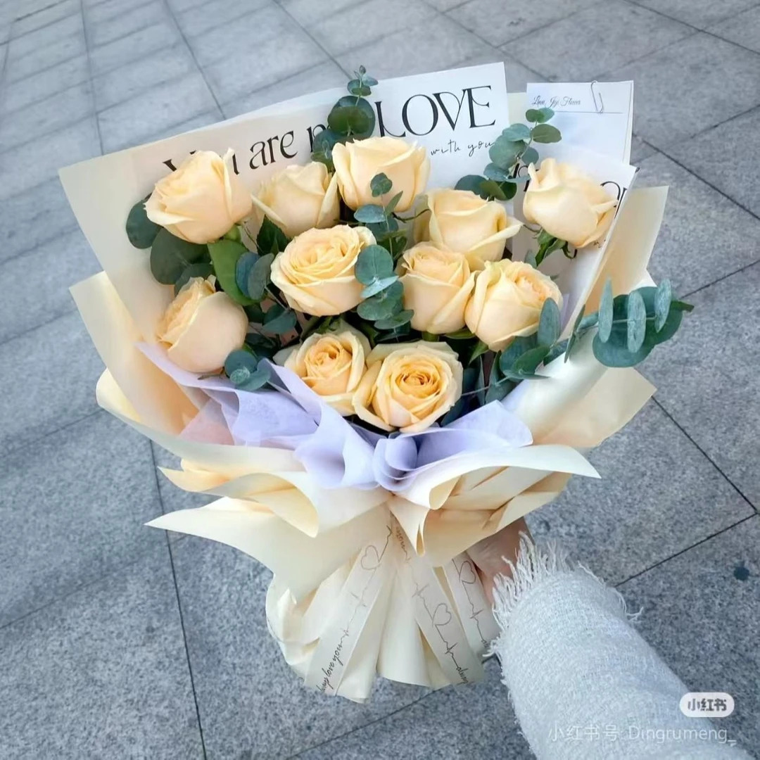 一心一意（11朵香槟）