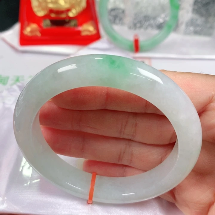 未镶嵌手镯翡翠   编号ZD1251 正圈57