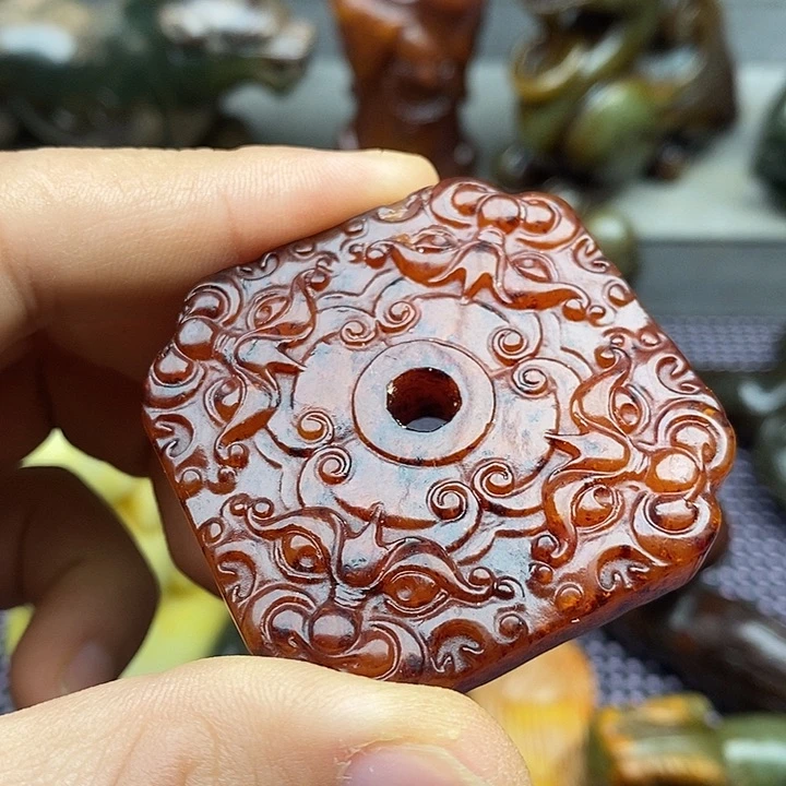 未镶嵌蛇纹石玉颈饰