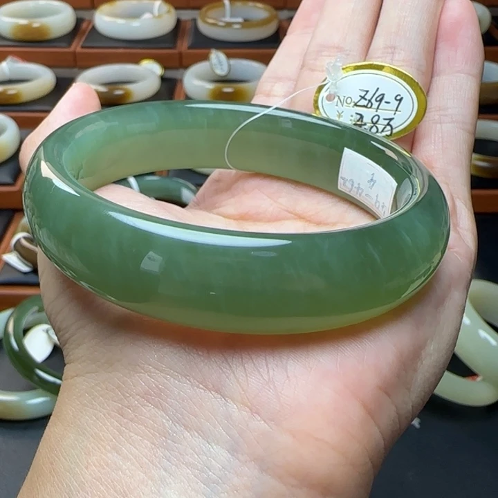 未镶嵌手镯和田玉粉青猫眼63