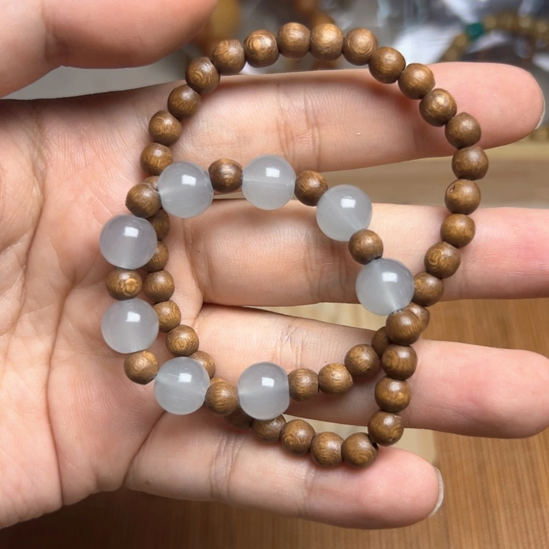 非洲檀香无事牌图