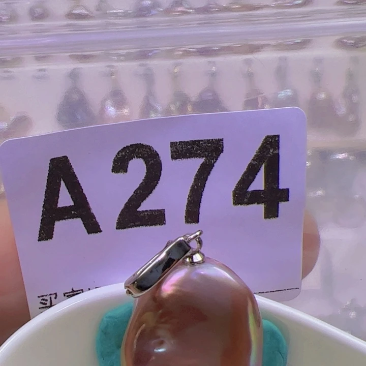 淡水珍珠颈饰合金