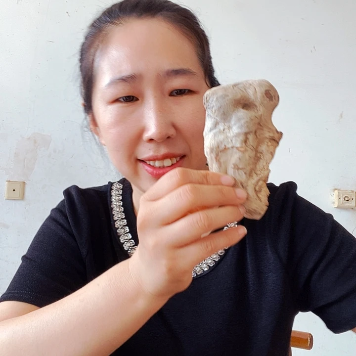 牧***人陶瓷太行山区的农民
