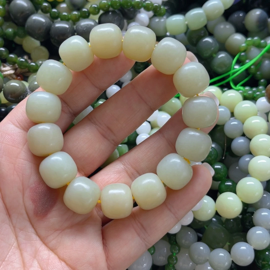 和田玉手链未镶嵌