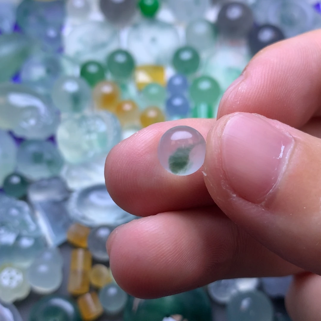 定制翡翠未镶嵌珠子