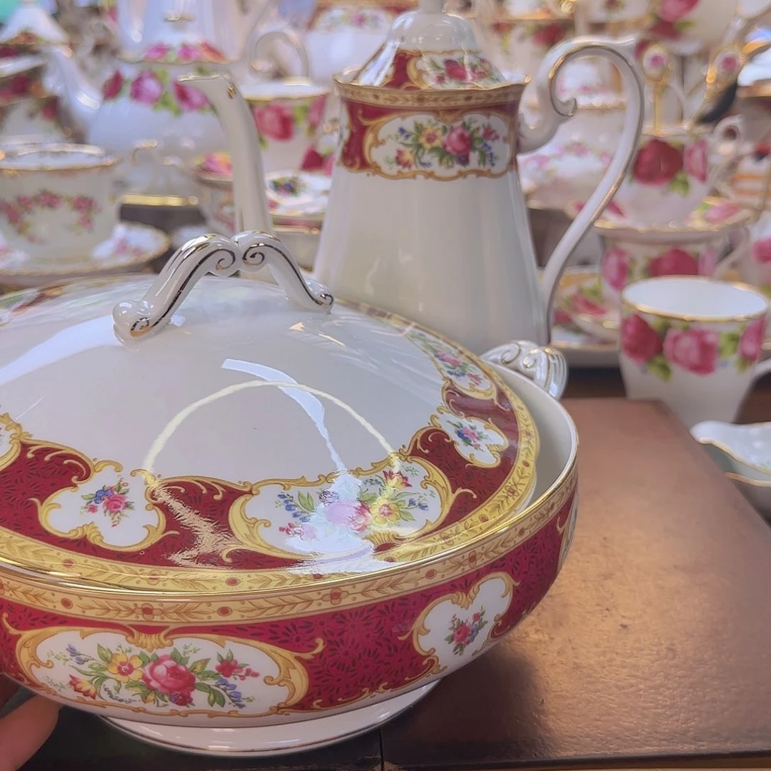 摆件欧洲瓷器收藏鉴赏