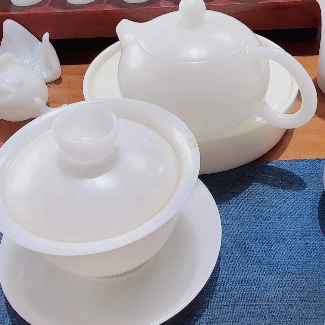 L***J素烧璞玉200cc加160cc111