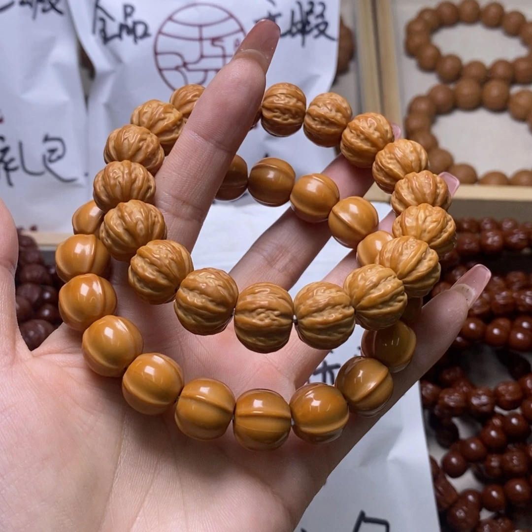 文玩核桃手串京八棱鲨鱼