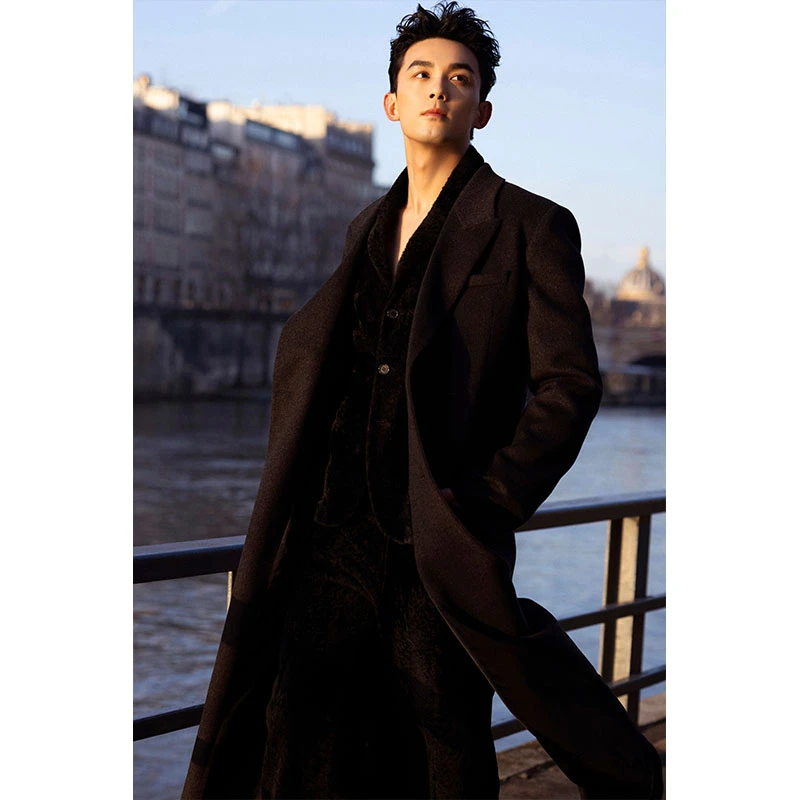 吴磊海报墙贴阳光男孩壁纸画宿舍卧室房健身房改造装饰画明星粘贴