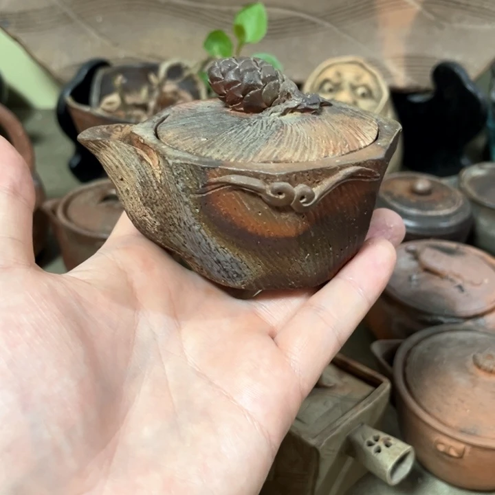 霄***o瓷片备前。      宝瓶