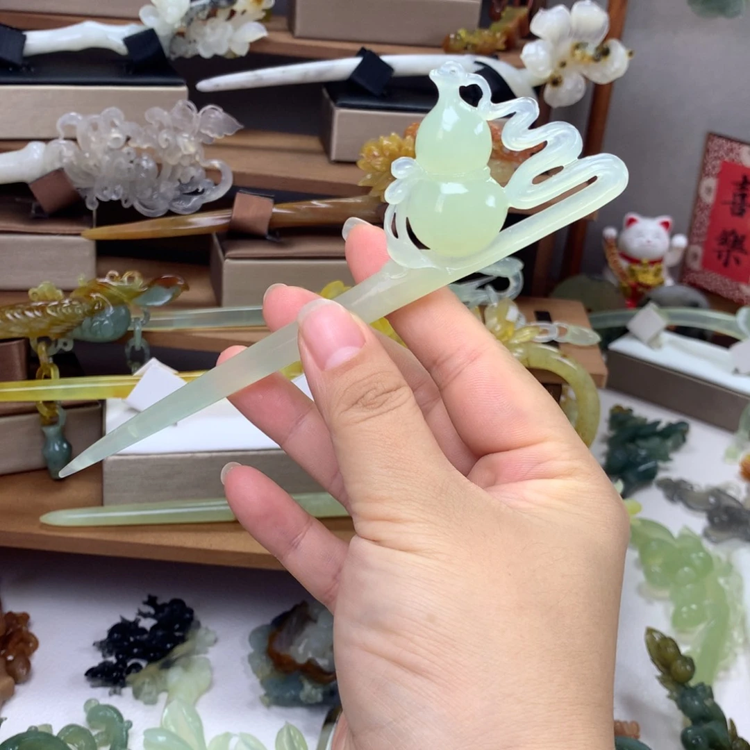 蛇纹石玉未镶嵌发饰