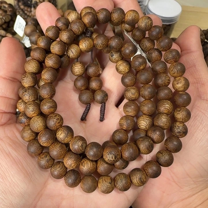 手串沉香乌身多样性发货一条卡8-23克