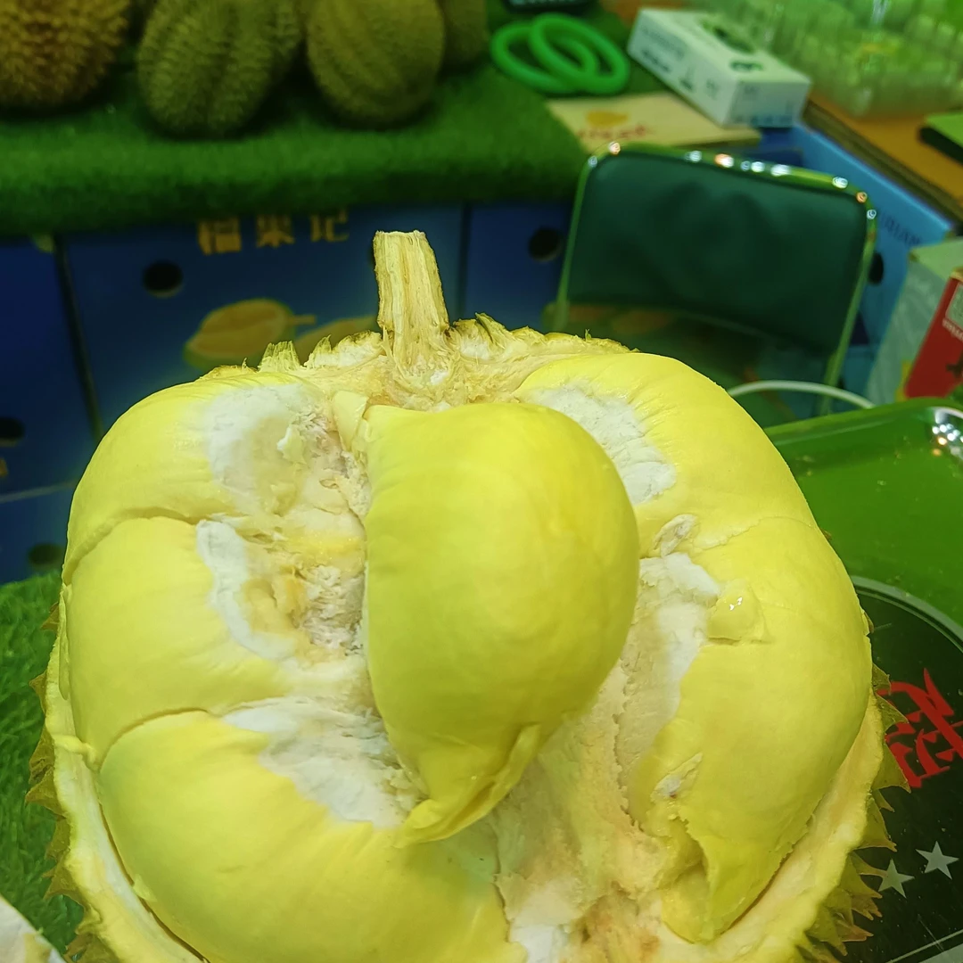 文果记通用核小新鲜整果泰国金枕榴莲  约3-7斤  一果一拍金枕泰国