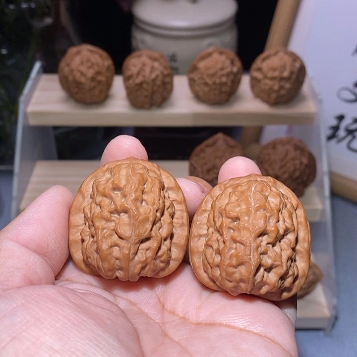 8****文玩核桃吊坠全品平谷霸王