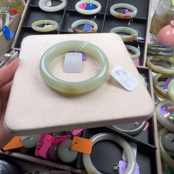 未镶嵌手镯和田玉玲珑美镯58