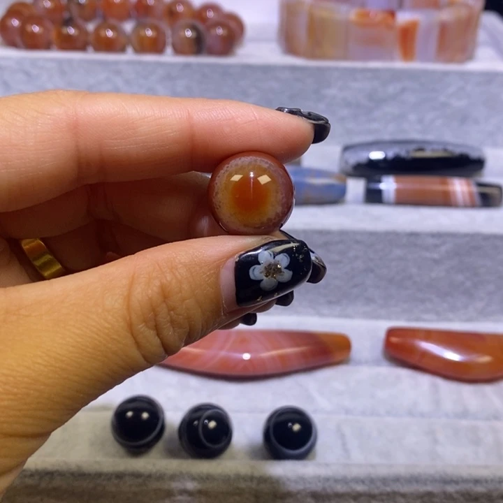 玛瑙/玉髓未镶嵌颈饰