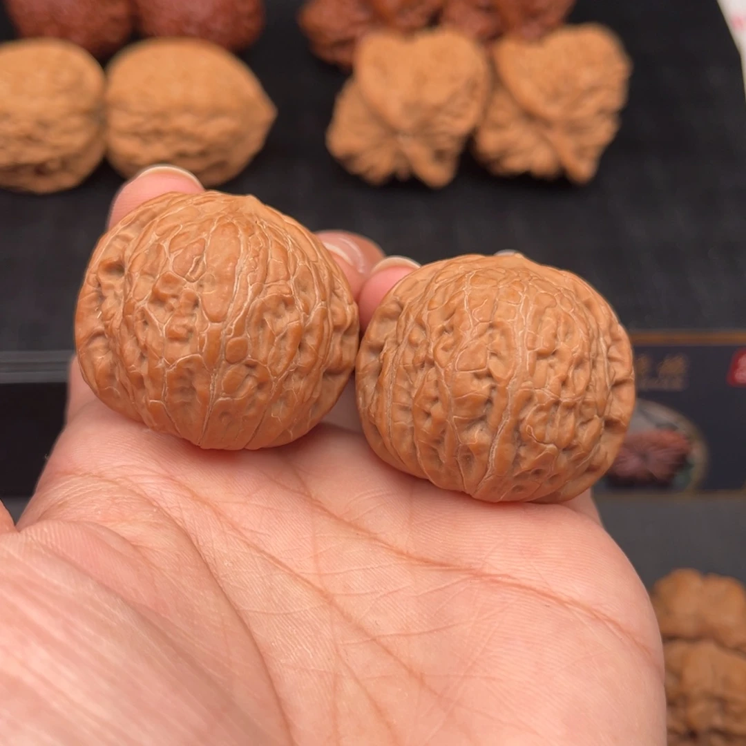 文玩核桃吊坠铁锤小