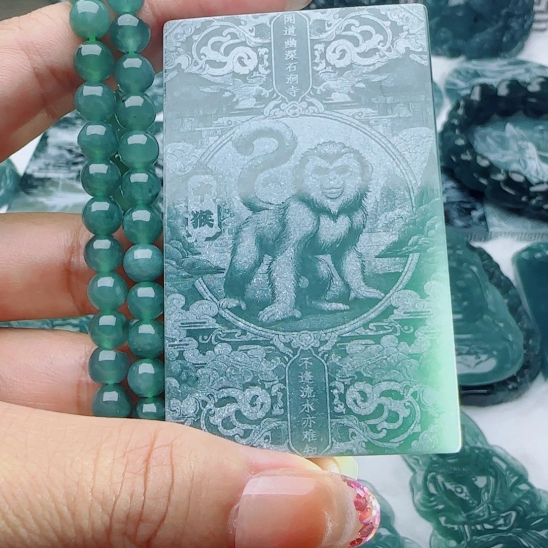 颈饰未镶嵌翡翠多样性发货天然的A货翡翠