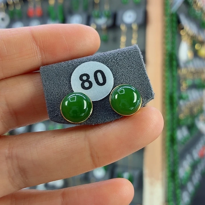 和田玉18K金镶嵌耳饰