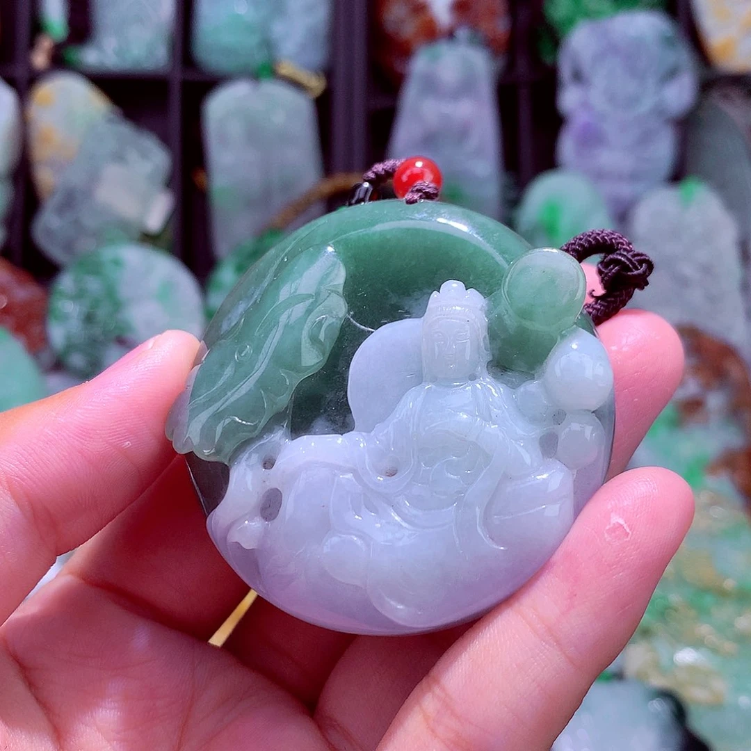 颈饰未镶嵌翡翠天然