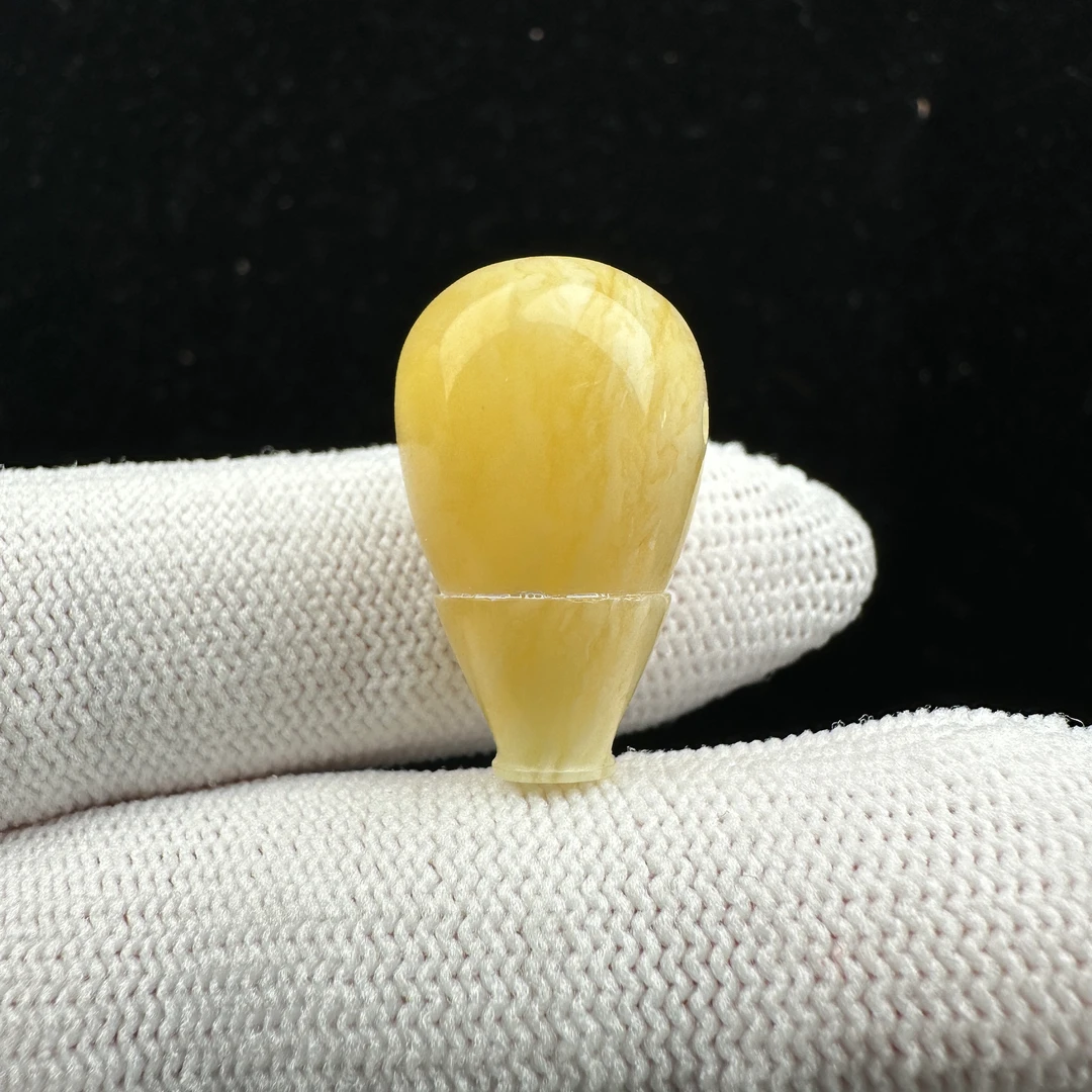 Y6977天然原矿蜜蜡 妖花三通 14.5*24mm抖音基地质检发货