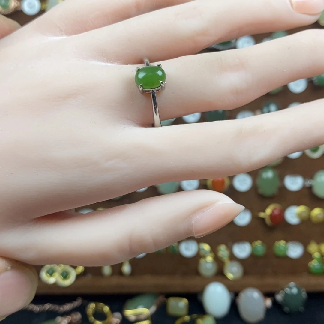 和田玉（碧玉）戒指合金