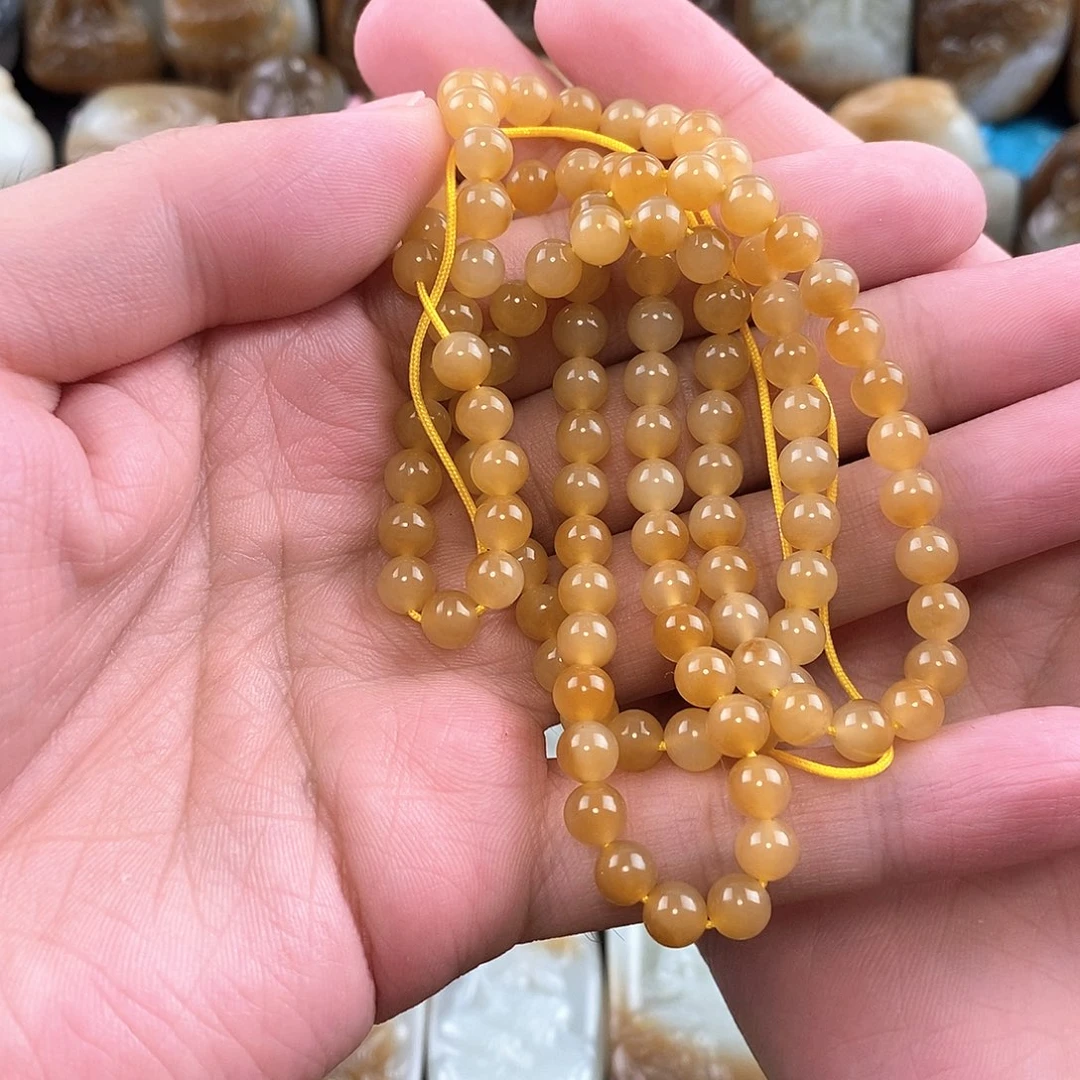 祥***月和田玉未镶嵌挂件