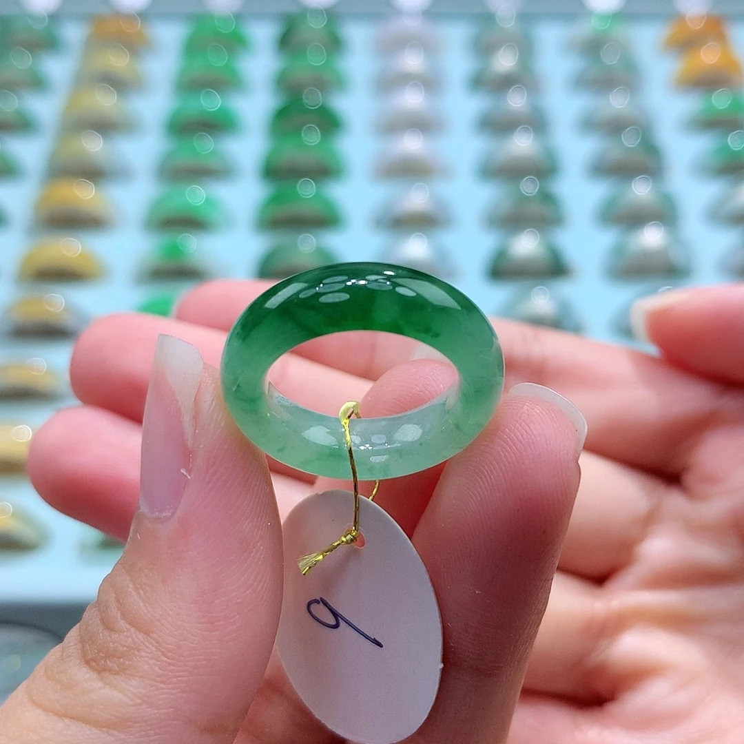 未镶嵌戒指翡翠9圈