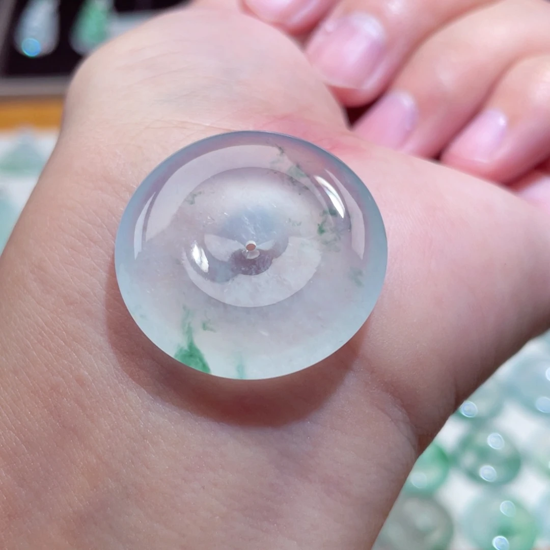 颈饰未镶嵌翡翠扣子