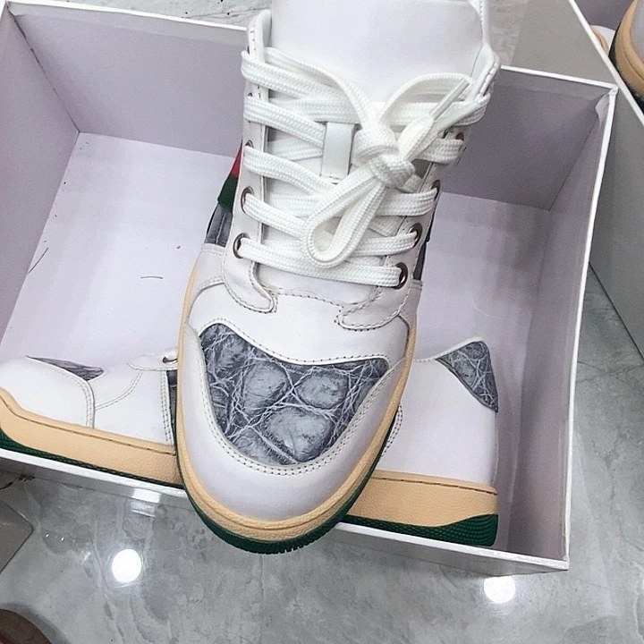 四*稀有皮休闲鞋40