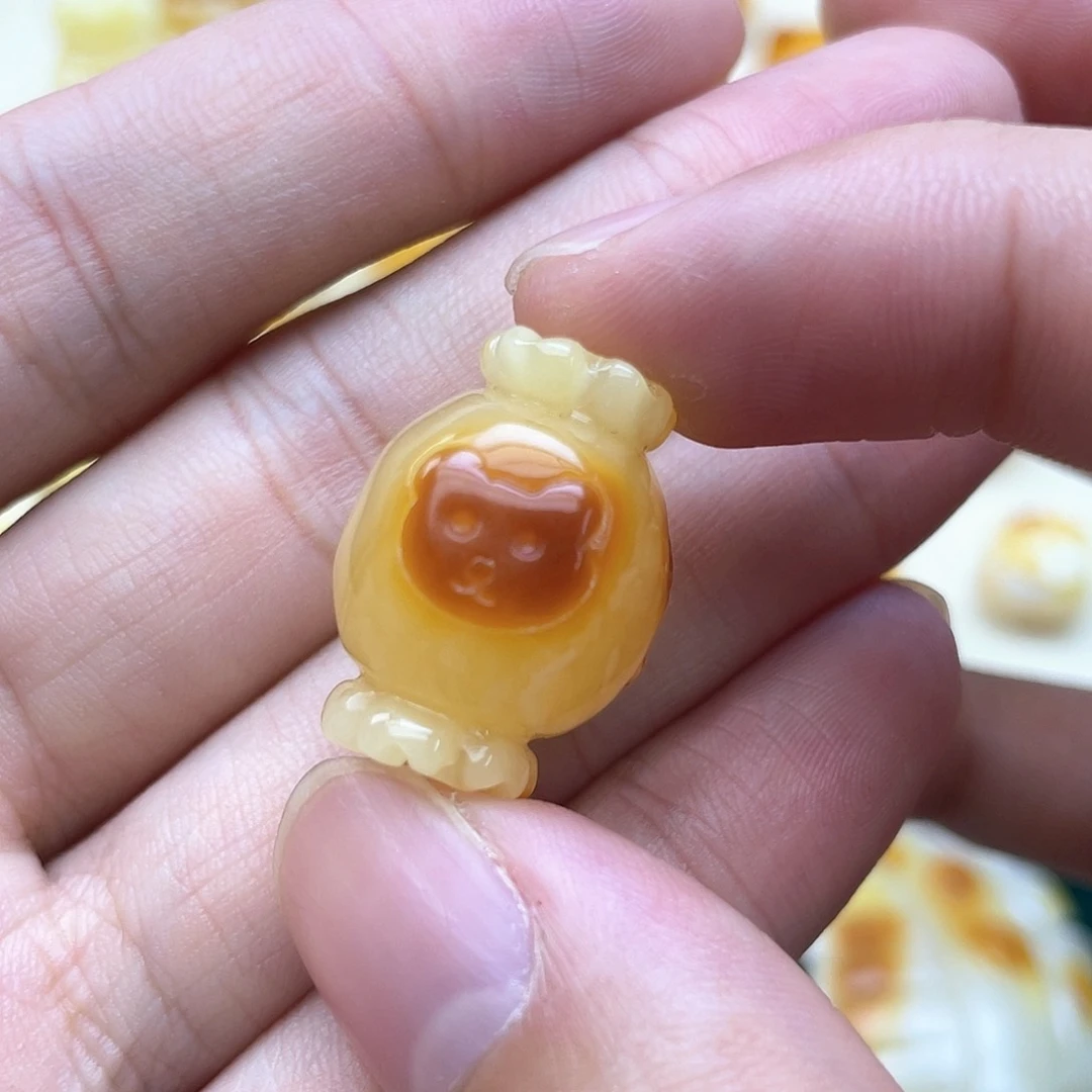 未镶嵌琥珀裸石蜜蜡