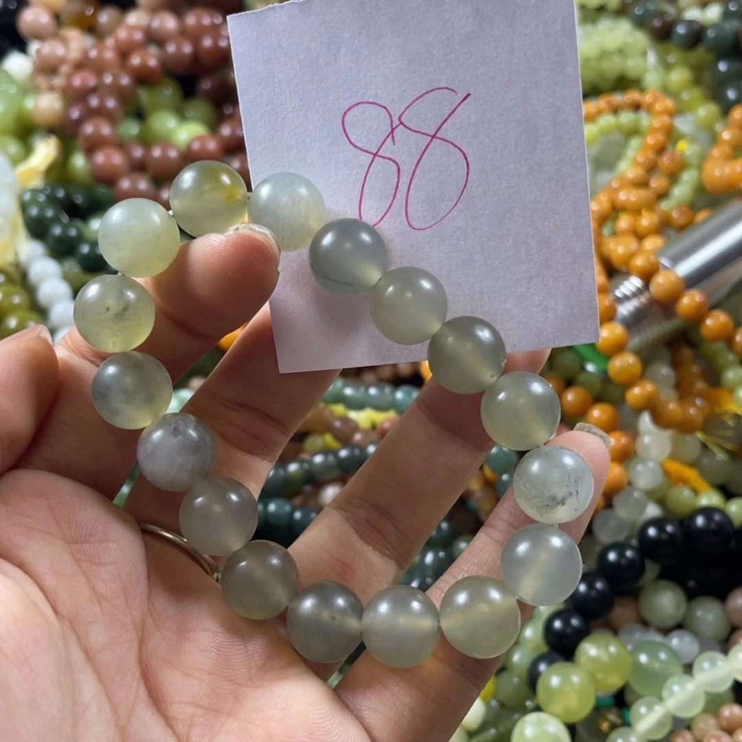 未镶嵌蛇纹石玉手链