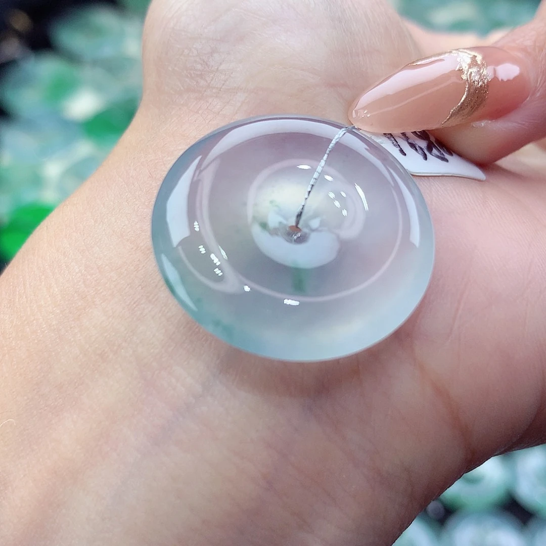 颈饰未镶嵌翡翠编号55。尺寸25.1-5.7