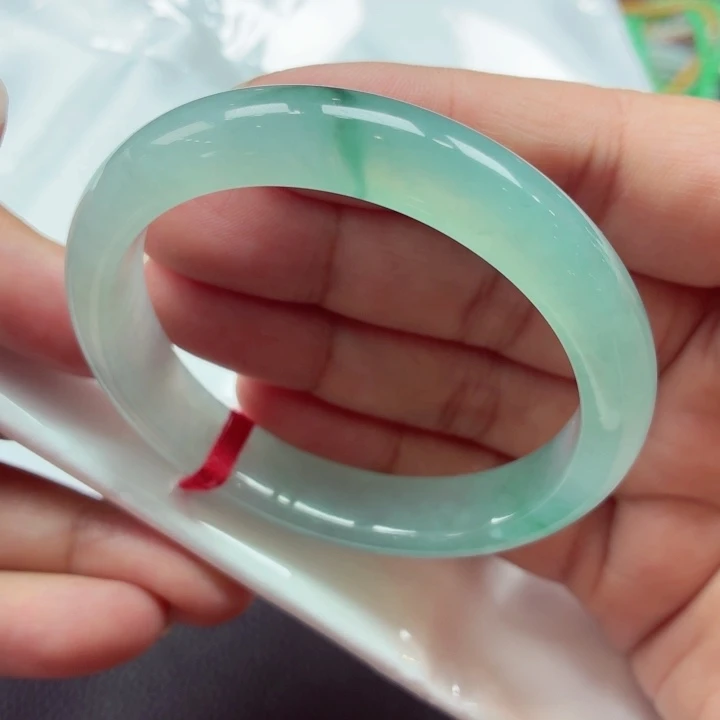 翡翠未镶嵌手镯天然缅甸A货翡翠