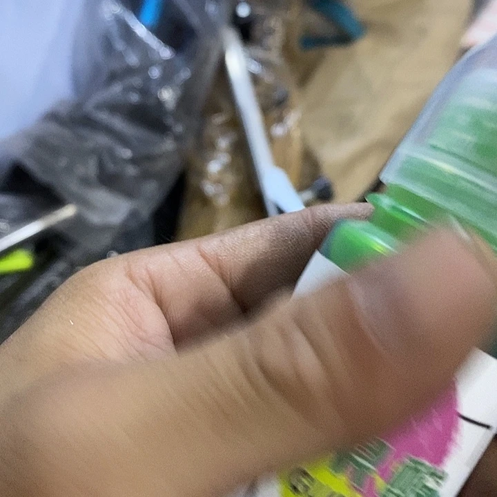 果酸随机发3瓶，，，，，