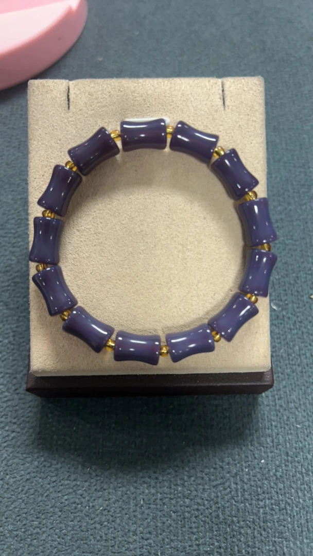 A999紫罗兰玛瑙手串