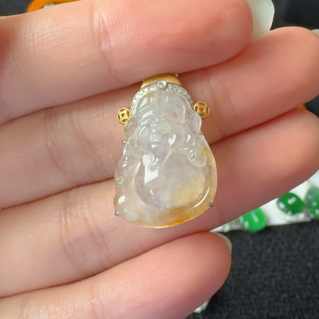 颈饰18K金镶嵌翡翠吊坠