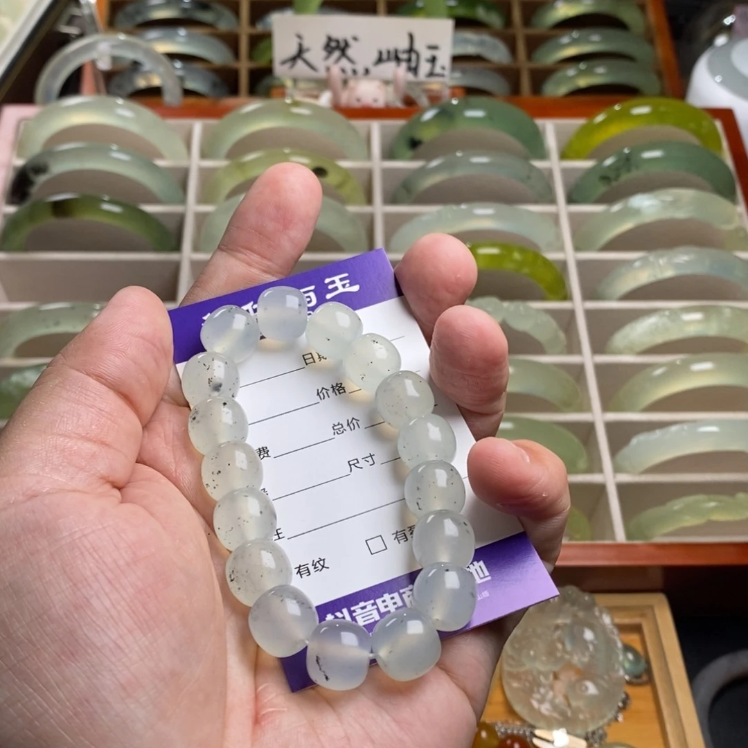 蛇纹石玉手串未镶嵌?****?