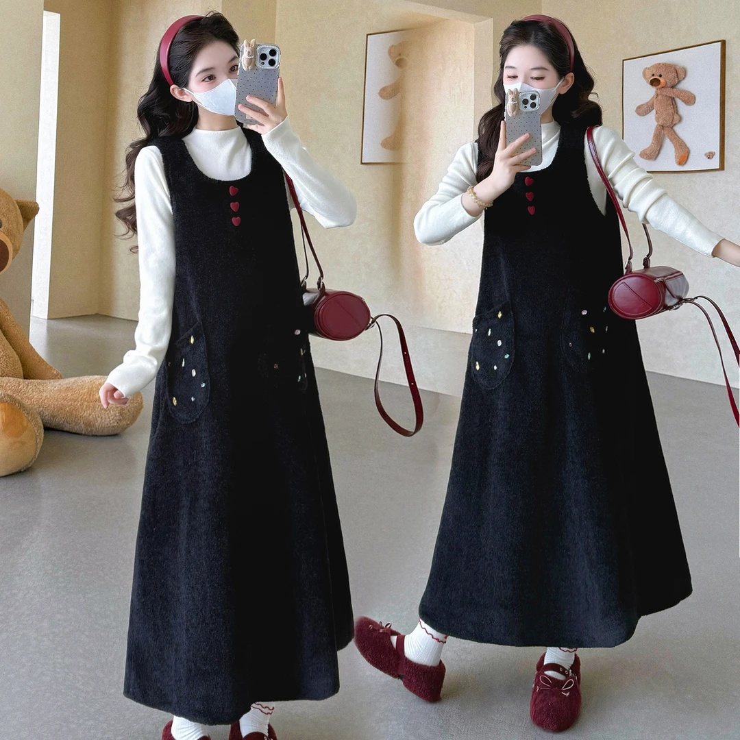 秋冬新款女装2025时尚甜美减龄背心连衣裙舒适百搭毛衣两件套套装