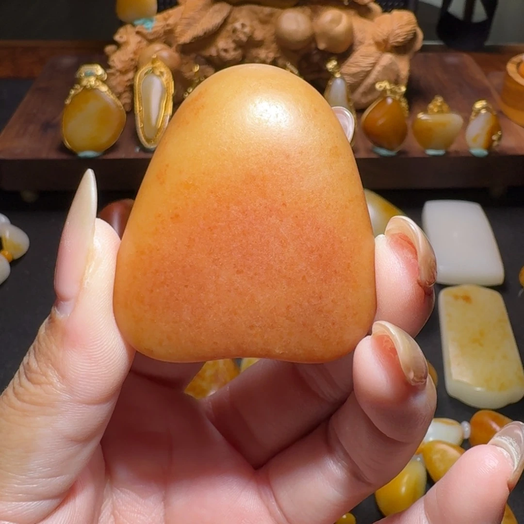 颈饰未镶嵌和田玉天**客